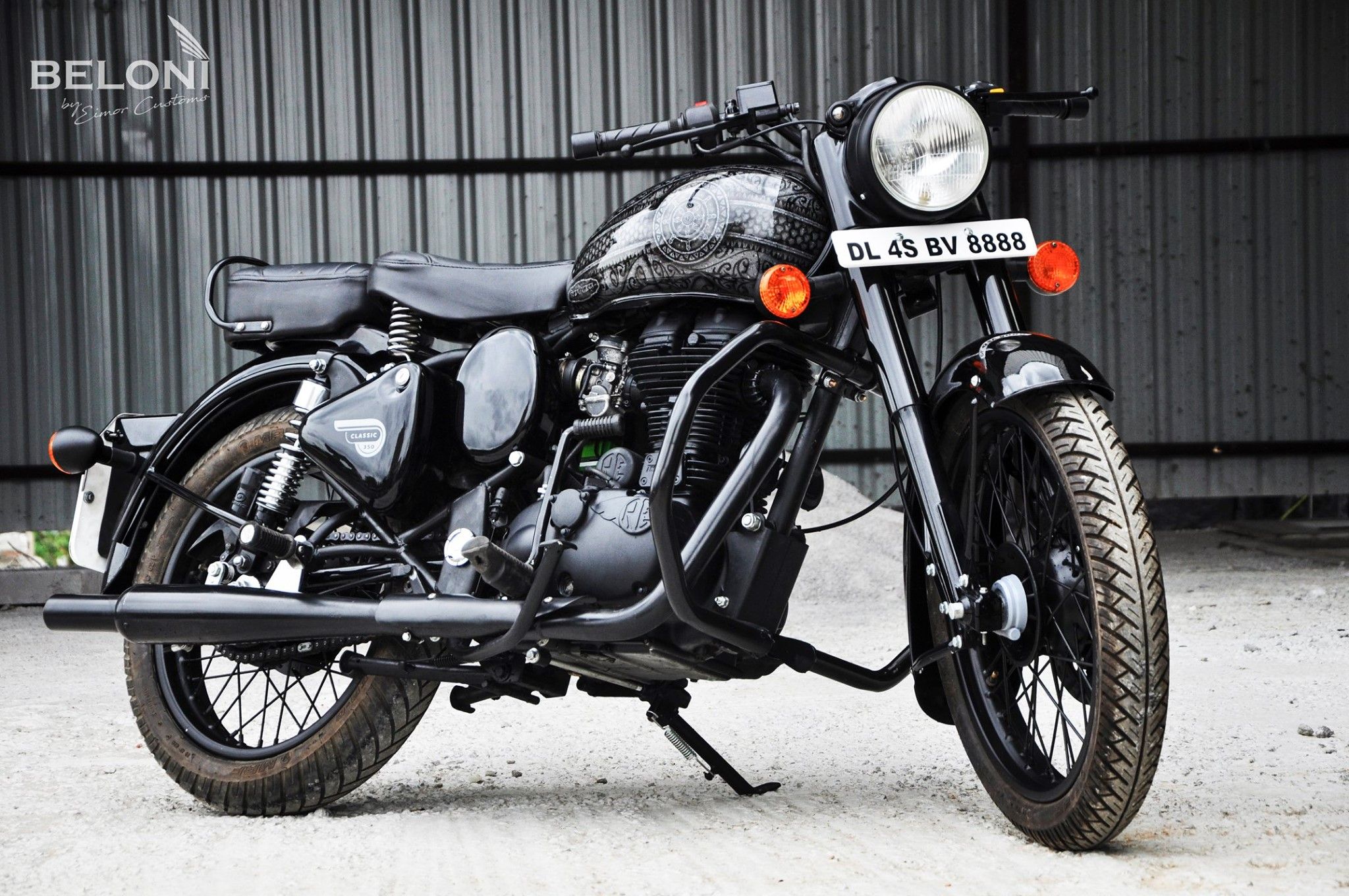Royal Enfield Classic 350 Gets A Tribal Treatment! | BikeDekho