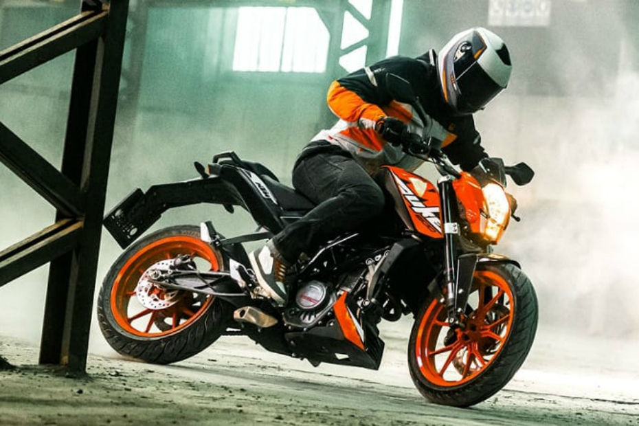 KTM 200 Duke Pros Cons Should you buy it