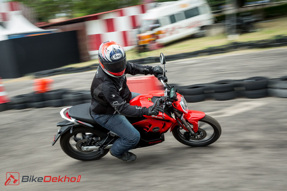 Revolt RV400 Review Image Gallery