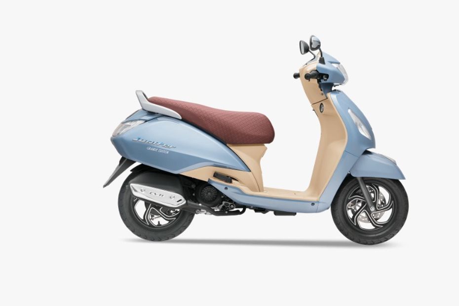 TVS Jupiter Grande Edition: Photo Gallery