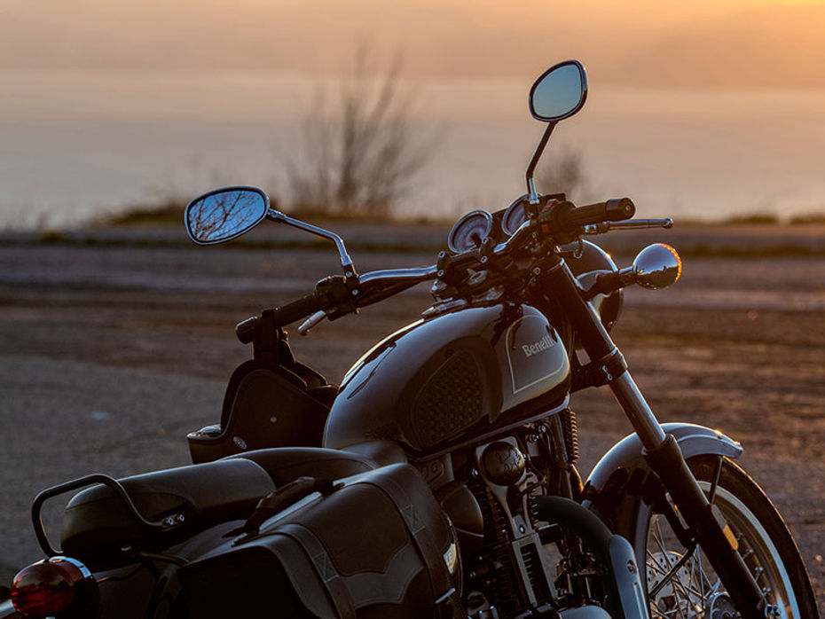 Benelli Imperiale 400 Image gallery