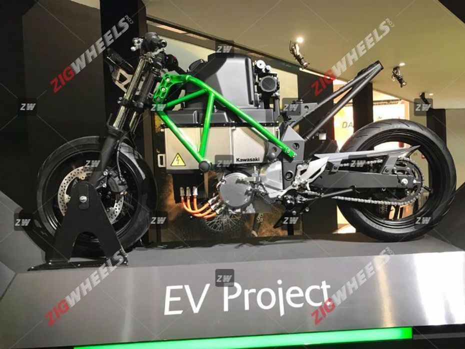 Kawasaki announces electric Ninja 300