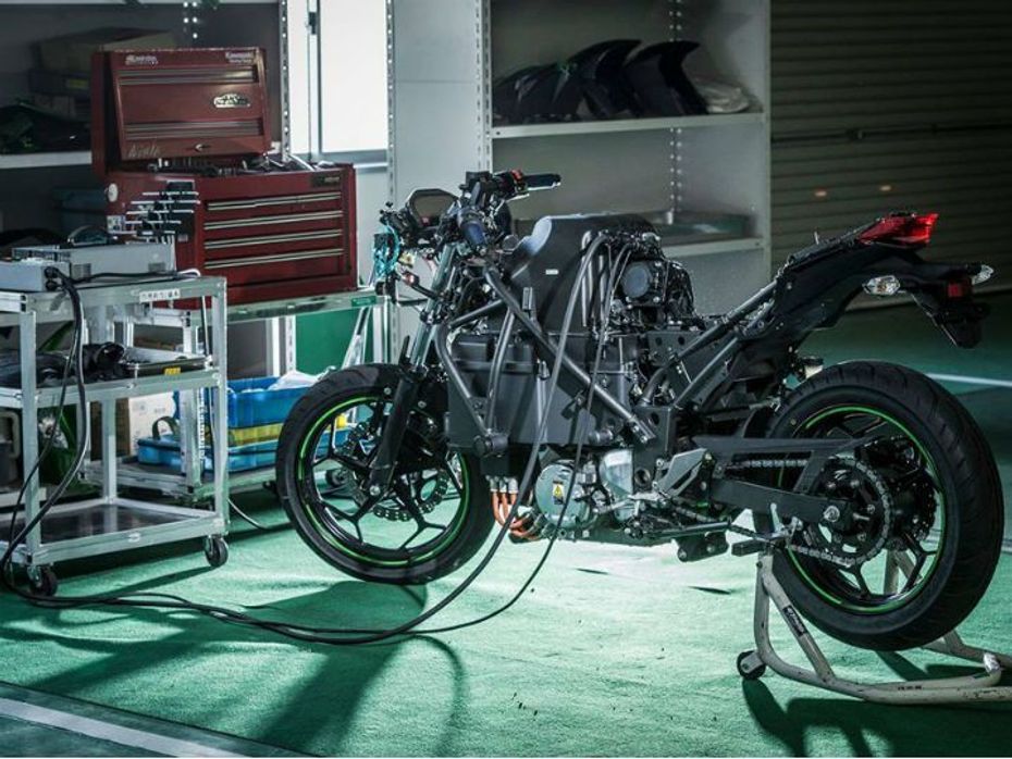 Kawasaki announces electric Ninja 300
