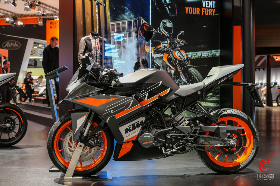 KTM RC 390 And RC 125 Get New Livery 