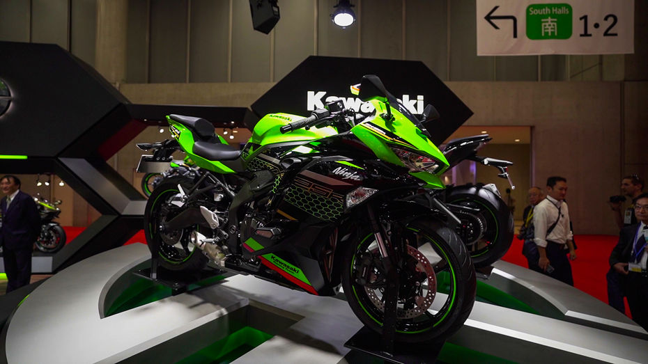 Kawaski Ninja ZX-25R