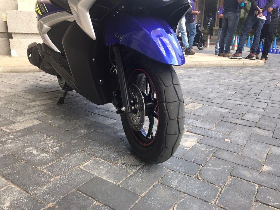 Yamaha Ray ZR 125: Std Vs Rally
