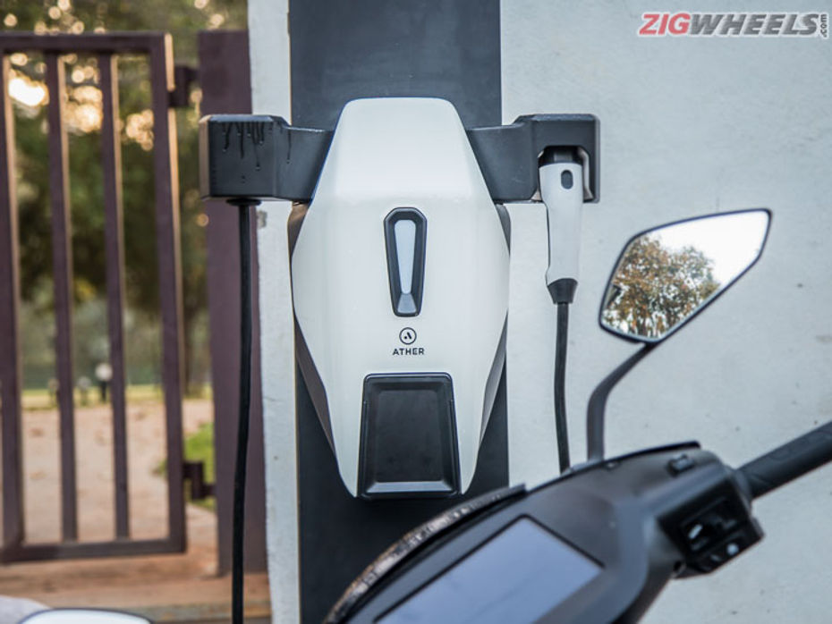 Ather 450X vs Ather 450: Differences Explained