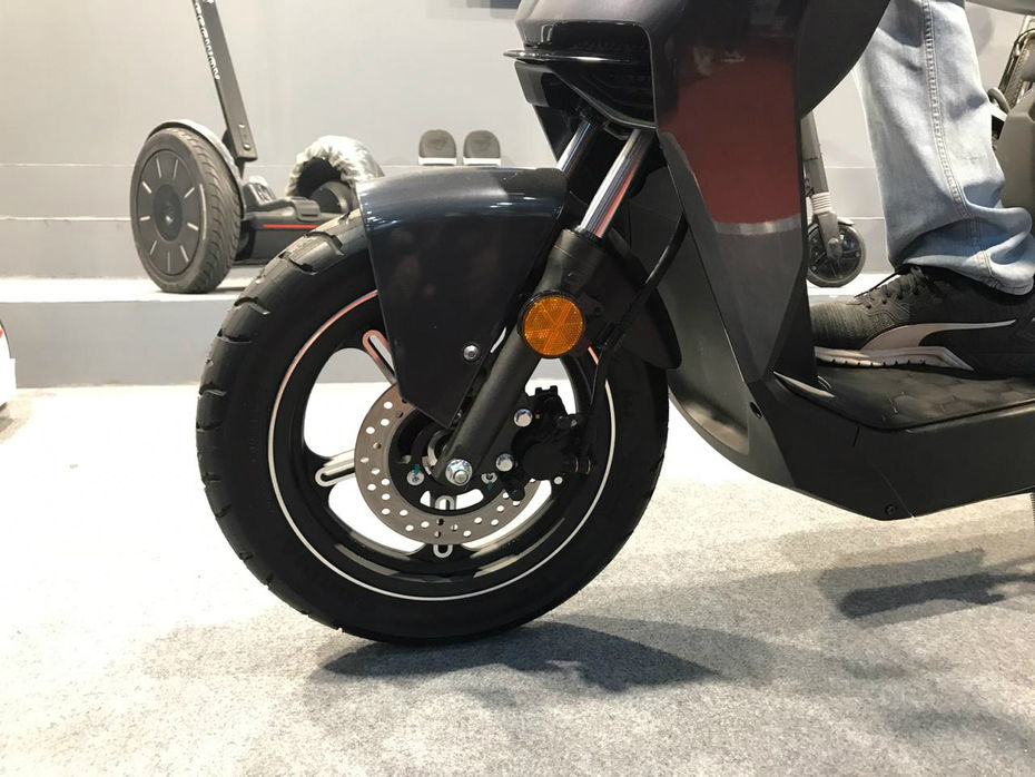 Bird ES1+ Electric Scooter Unveiled At Auto Expo 2020