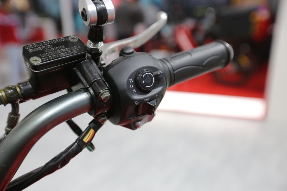 Hero Electric AE-47 e-Bike Image Gallery