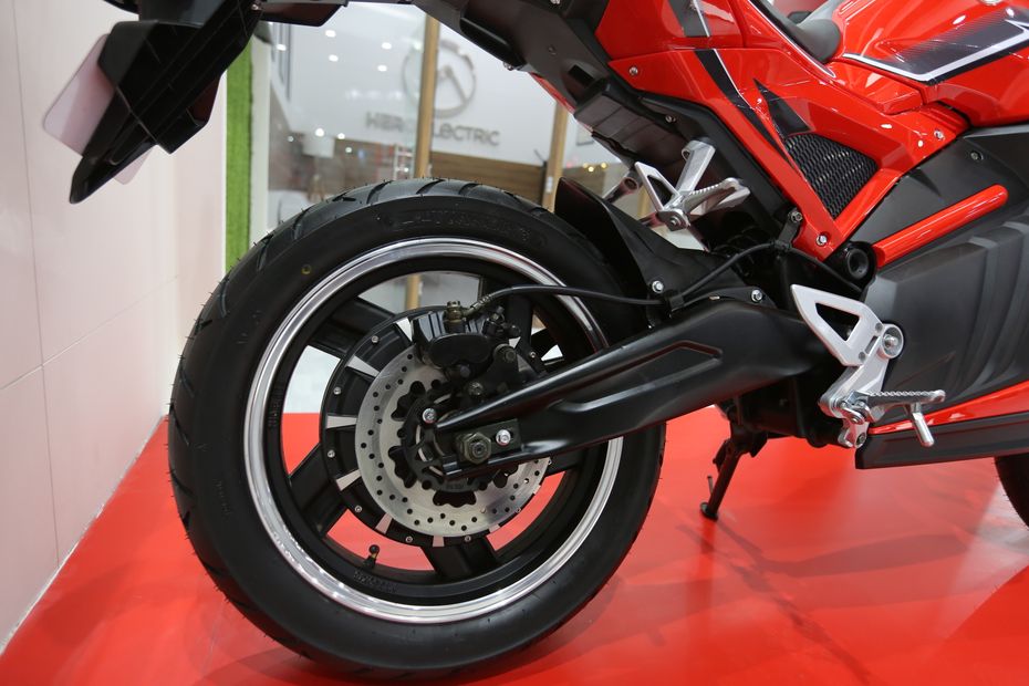 Hero Electric AE-47 e-Bike Image Gallery