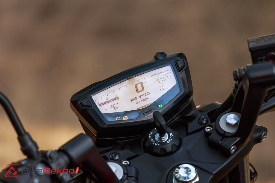 TVS Apache RTR 200 4V BS6 Road Test Review