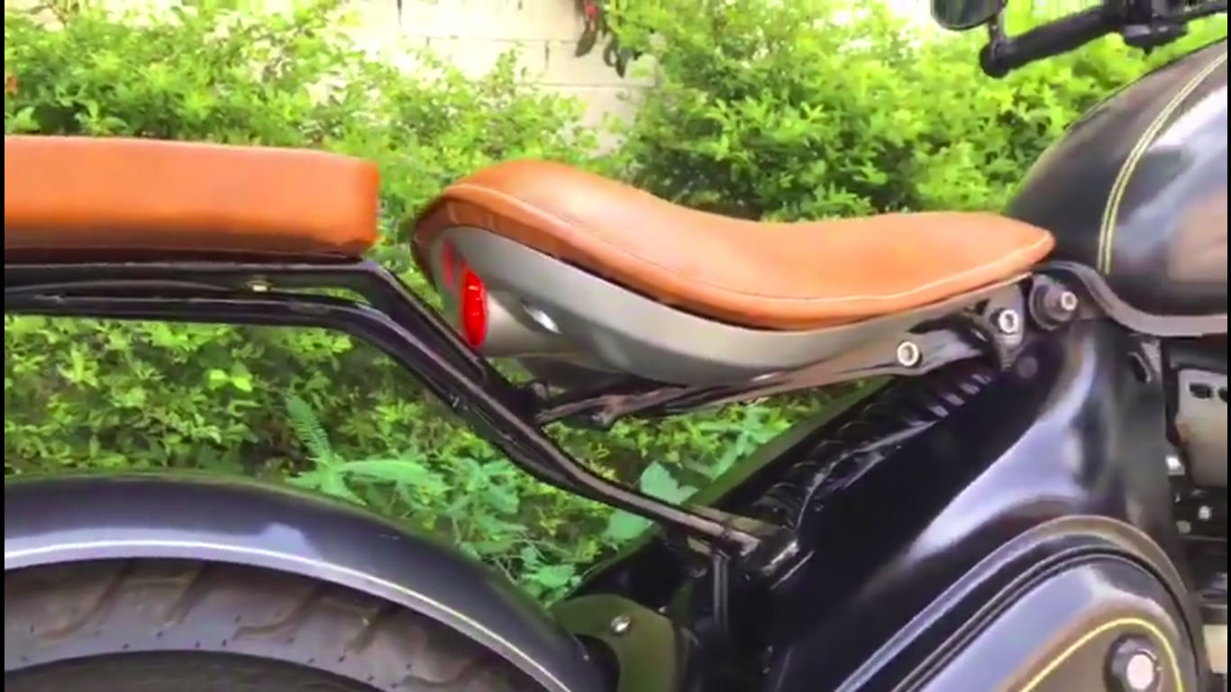 Check Out This Jawa Perak Modified With A Pillion Seat | BikeDekho