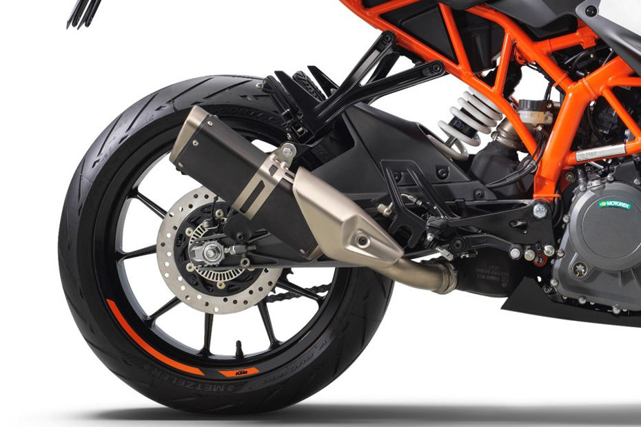 2020 KTM RC 390 Is Getting New Footwear, But That’s Not Good News
