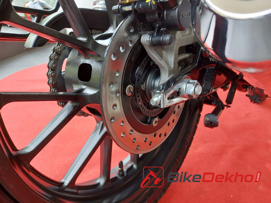Honda H’Ness CB350 Image Gallery