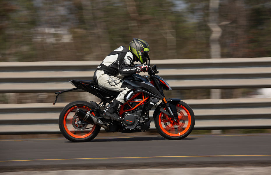 BMW G 310 R BS6: Same Price, Other Options 