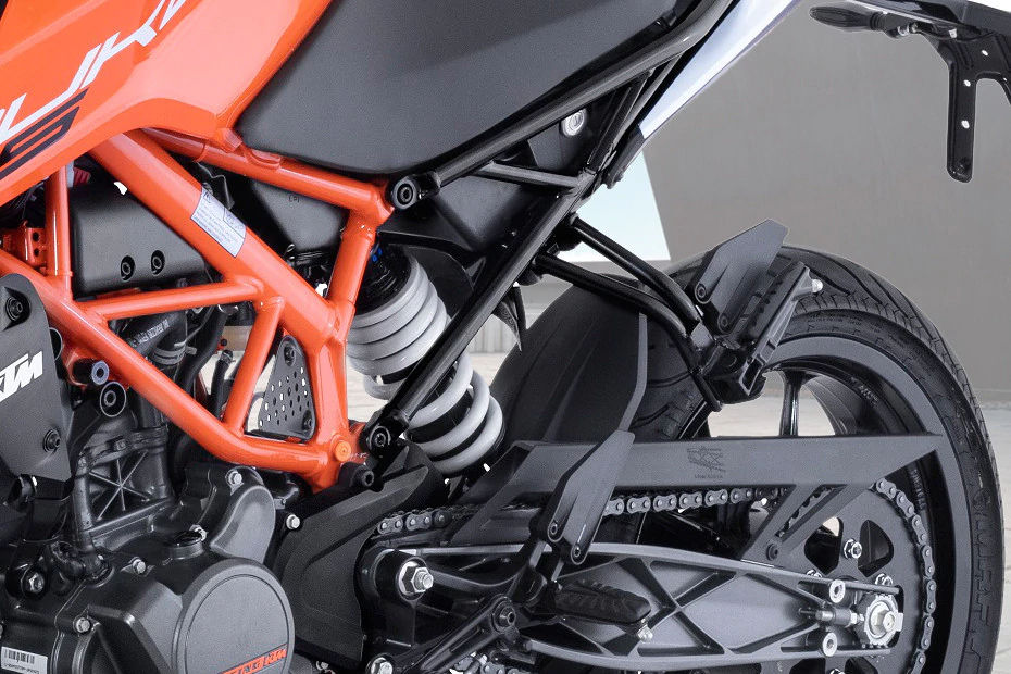 2021 125 Duke Chassis and Suspension