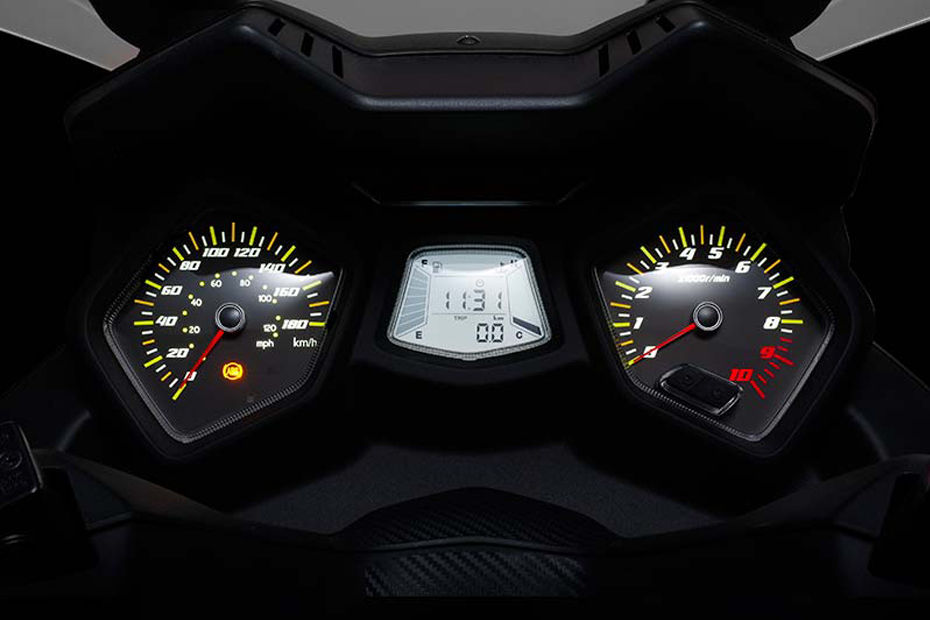 SYM Joymax Z 300 Maxi-Scooter: Image Gallery