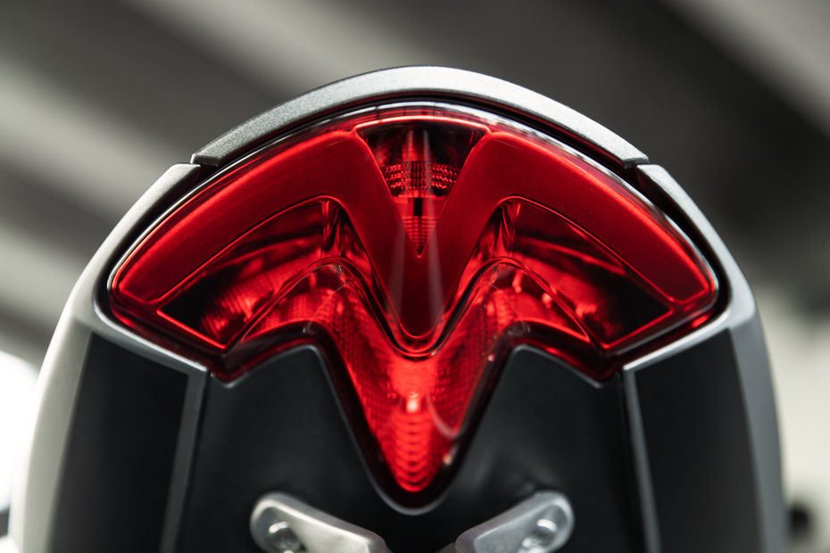 Triumph Speed Triple 1200 RS tail light