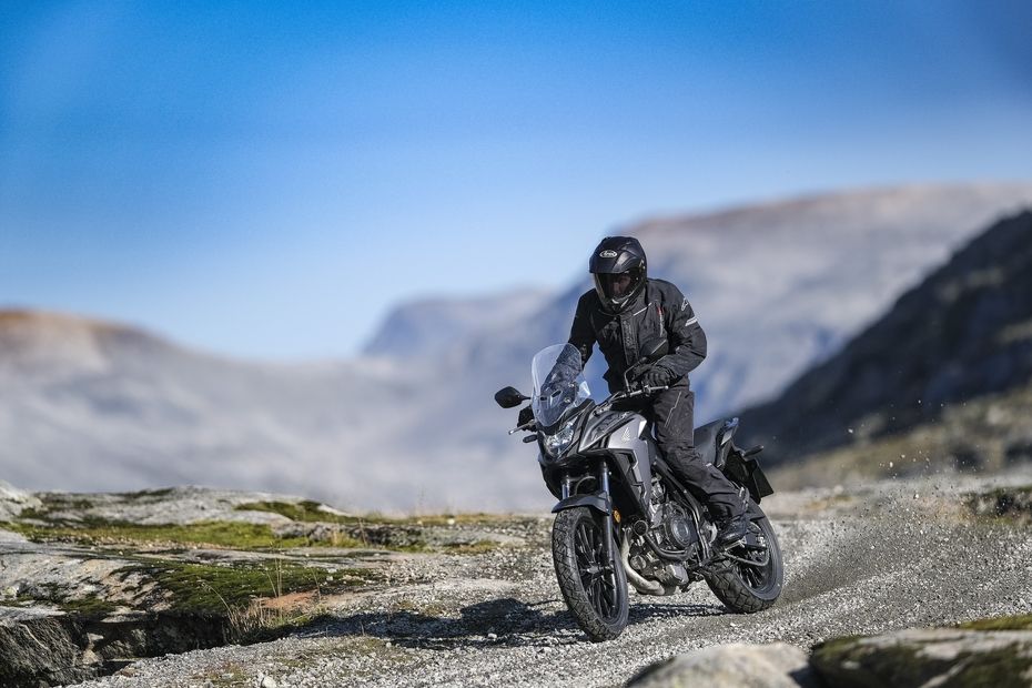 Honda CB500X front quarter