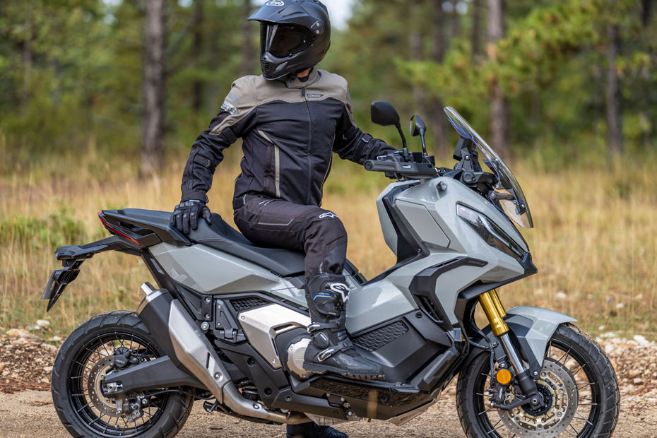 https://www.bikedekho.com/news/benelli-tnt-600-gets-a-new-face-for-2021