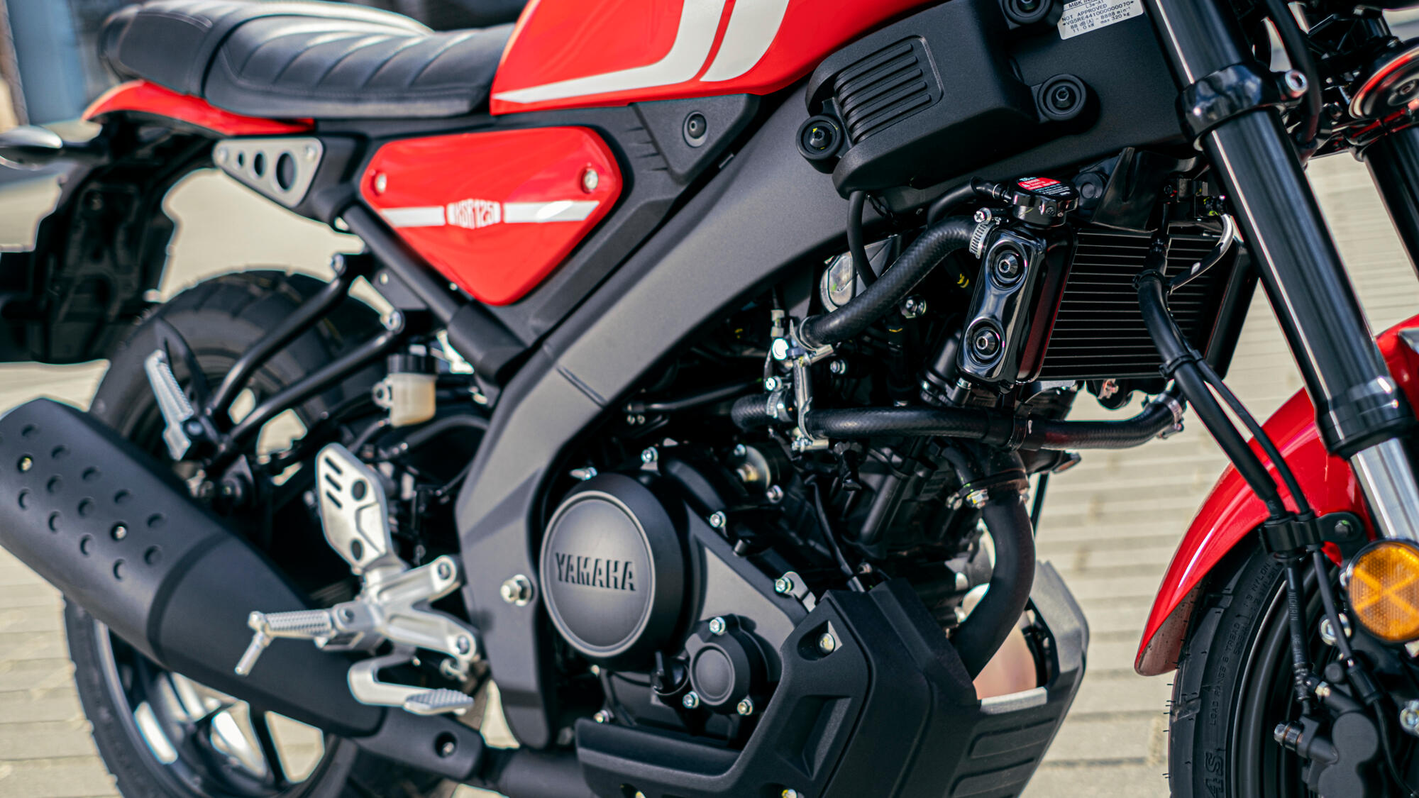 Yamaha XSR125 vs Yamaha XSR155: Differences Explained | BikeDekho