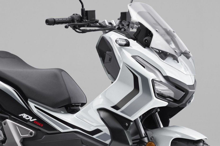 Honda ADV150 Scooter Gets A JDM Special Edition | BikeDekho