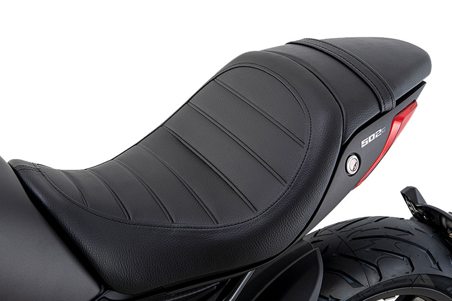 Benelli 502C vs Honda Rebel 500: Image Gallery