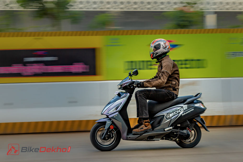Hero Maestro Edge 125 Connected Review: Likes And Dislikes