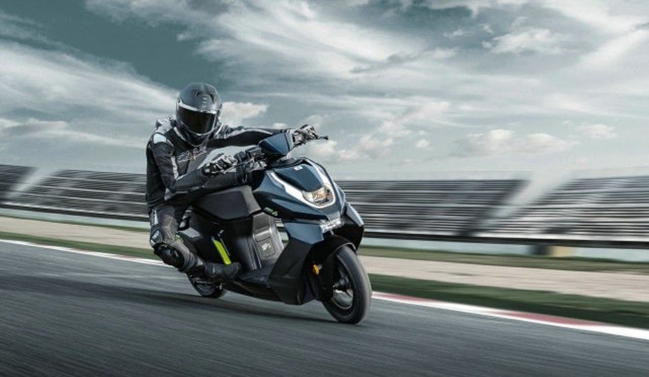 CFMoto Zeeho AE8 Electric Scooter Launched In China | BikeDekho