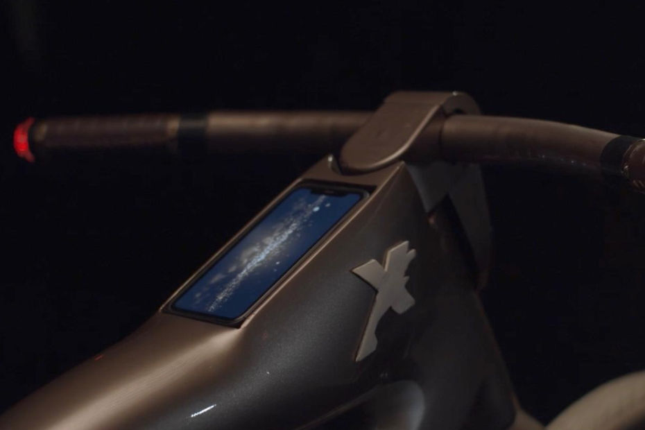 Rayvolt exxcite display dock