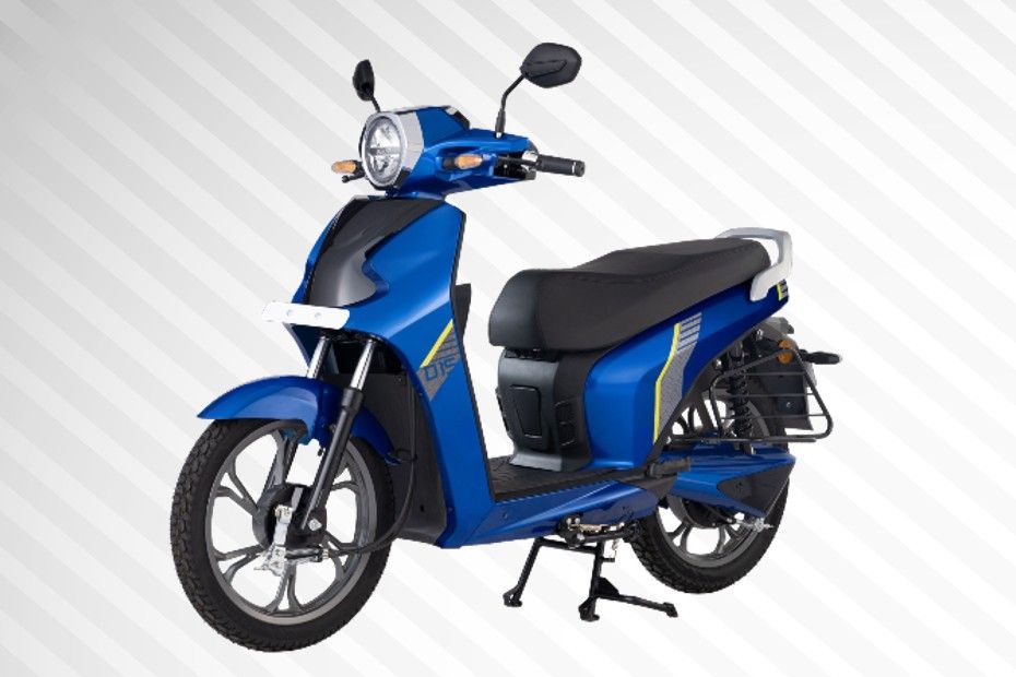 BGauss D15