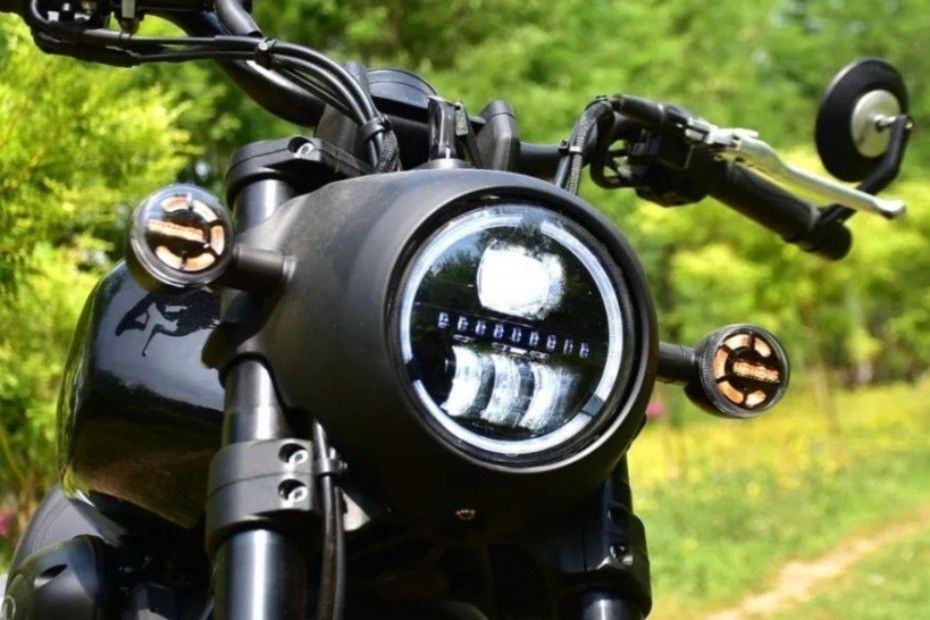 Jonway V400 Front
