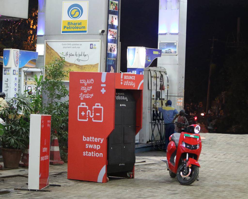 Bounce Infinity E1 BPCL Swap Station