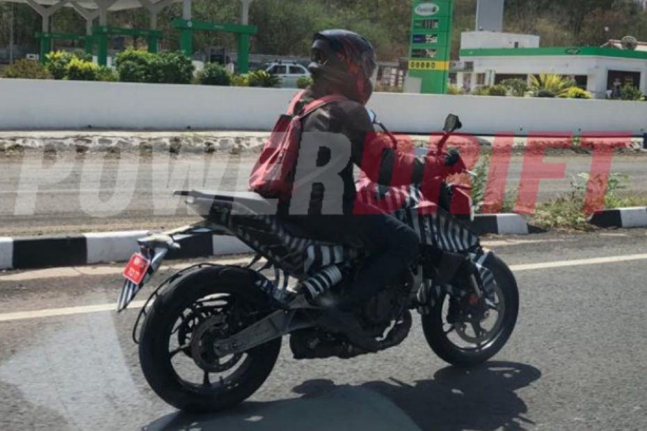 2023 KTM Duke 390 Spied Testing In India