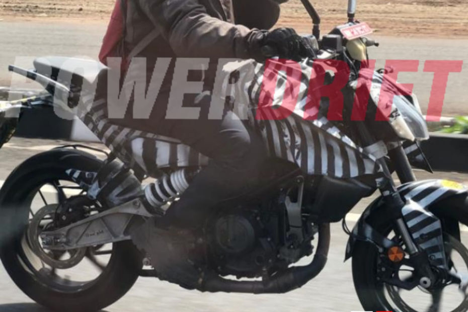 2023 KTM Duke 390 Spied Testing In India