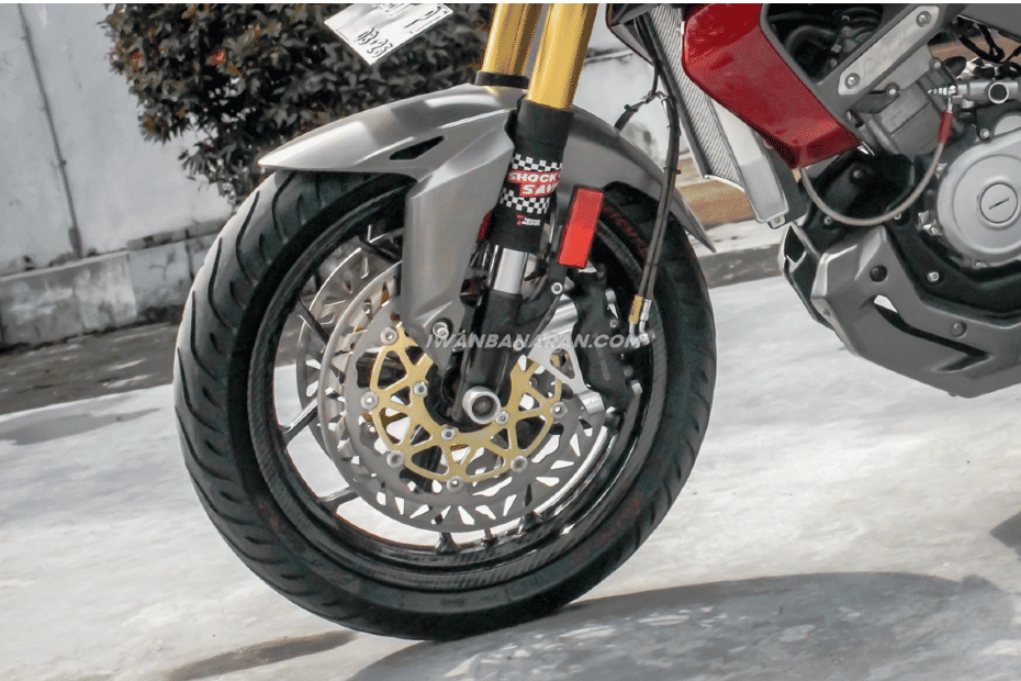 This Naked Yamaha Is A Mix Of The MT15 And KTM 390 Duke This Naked Yamaha Is A Mix Of The MT15 And KTM 390 Duke