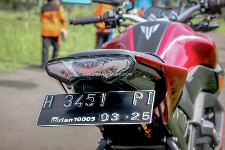 This Naked Yamaha Is A Mix Of The MT15 And KTM 390 Duke This Naked Yamaha Is A Mix Of The MT15 And KTM 390 Duke