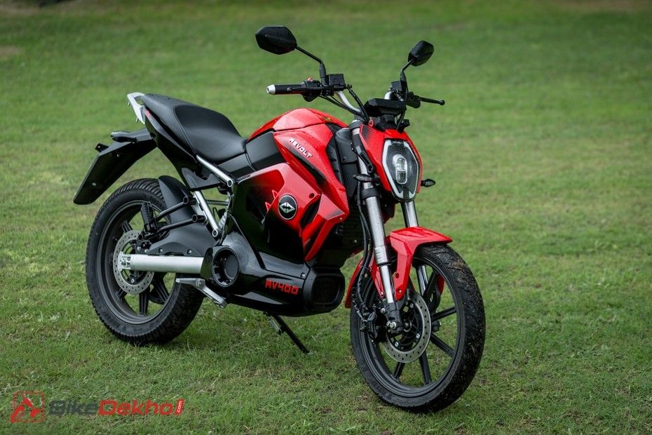 Revolt RV 400