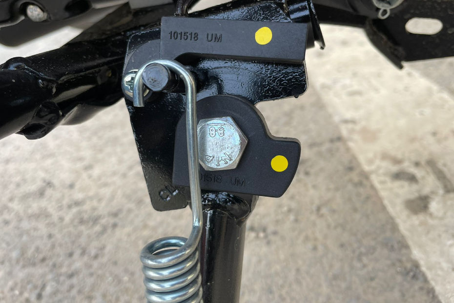 Splendor Xtec Feature Explained