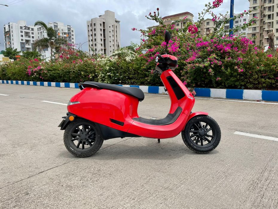 Ola S1 MoveOS scooter