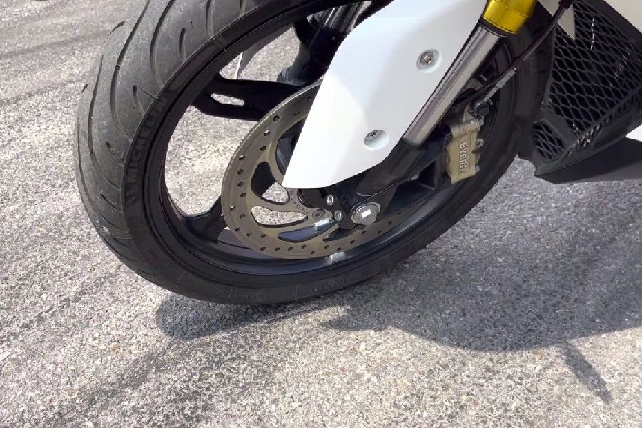 BMW G 310 RR Brakes