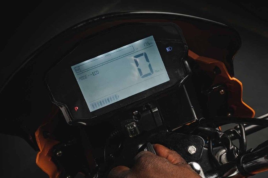 Roam Air Instrument Cluster