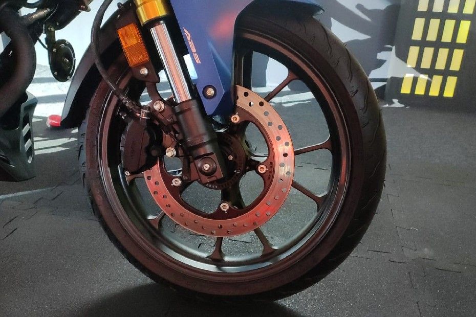 Honda CB300F Brakes Honda CB300F Brakes