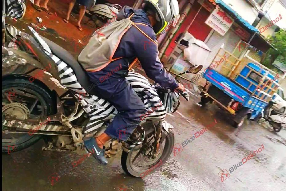 2022 Bajaj Pulsar N150 Spotted