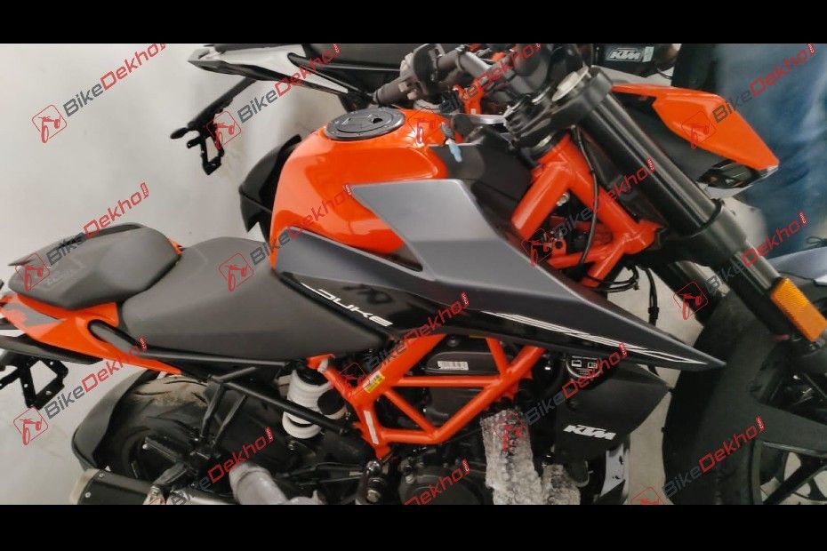 2023 KTM 390 Duke New Colours