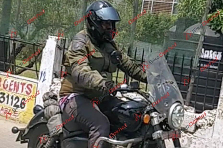 Royal Enfield Super Meteor 650 Spotted