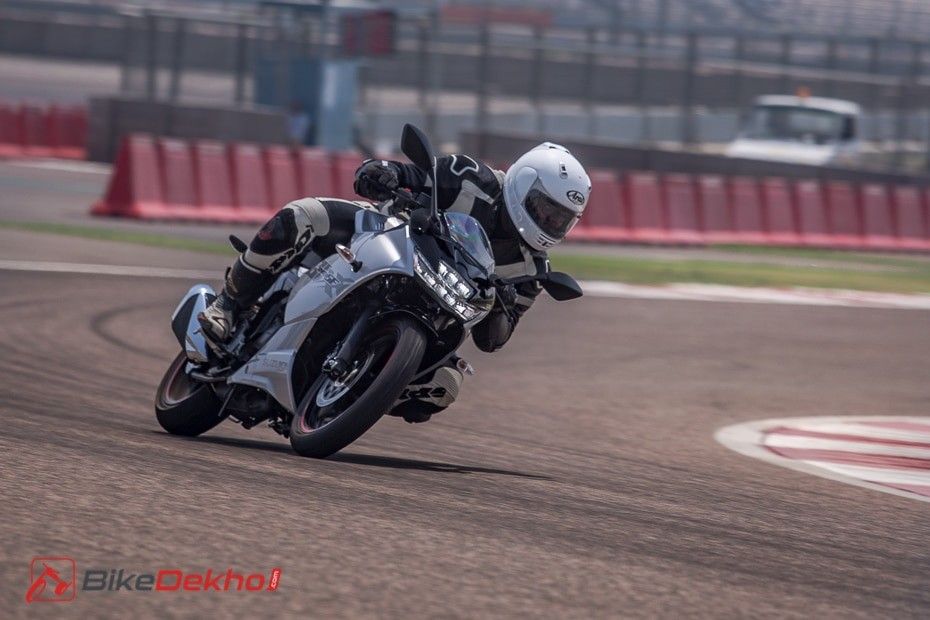 Suzuki Gixxer SF Suzuki Gixxer SF