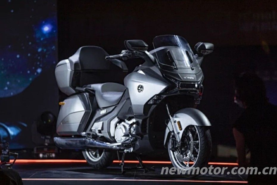 Pi Moto Starship 3 Cruiser