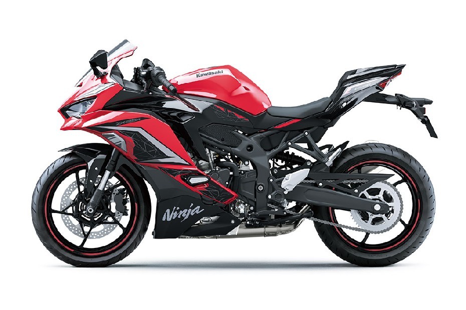 2023 Kawasaki Ninja ZX-25R Launched In Indonesia | BikeDekho