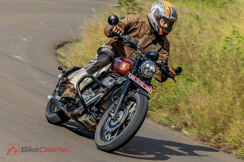 Java 442 Bike Jawa 42 Bobber - First Ride Review: Likes and Dislikes | BikeDekho
